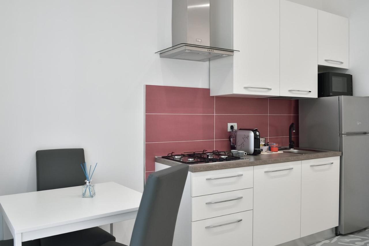 Serenis Luxury Apartments Минори Экстерьер фото